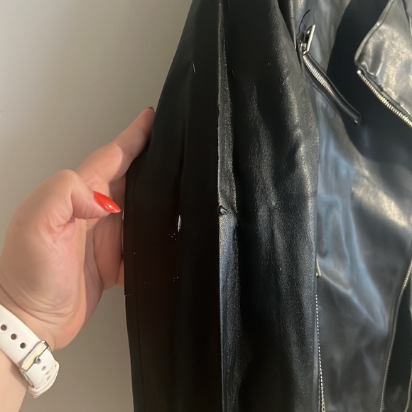 Saks Fifth Ave leather jacket , size L - Picture 4 of 4